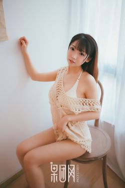 写作业时爸爸弄我BB